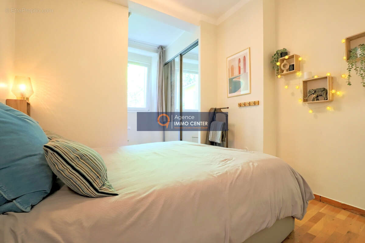 Appartement à HYERES