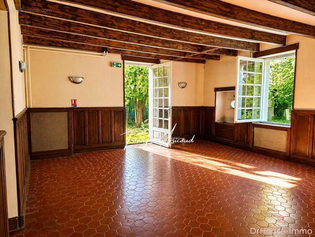 Maison à MERVENT