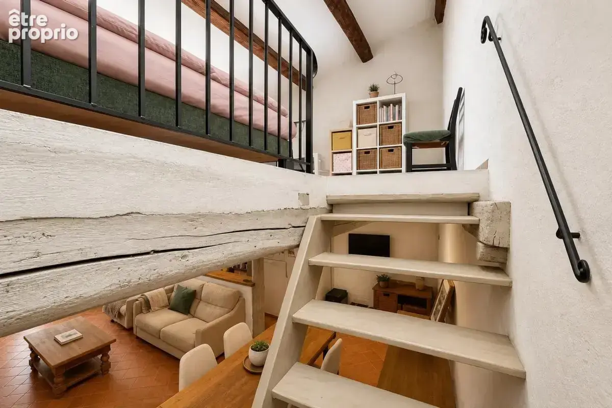 Olliоules – maison de village rénovée avec terrasse tropézienne - photo 9