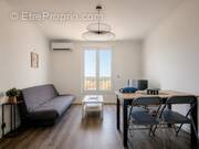 Appartement à PORT-SAINT-LOUIS-DU-RHONE