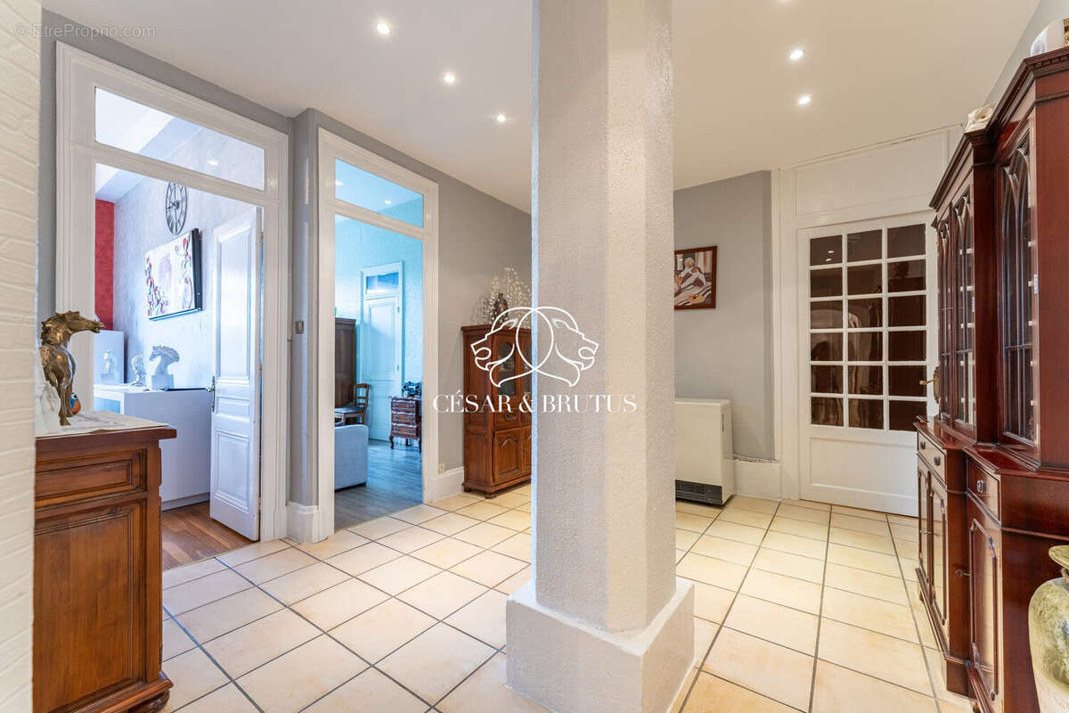 Appartement à LYON-1E