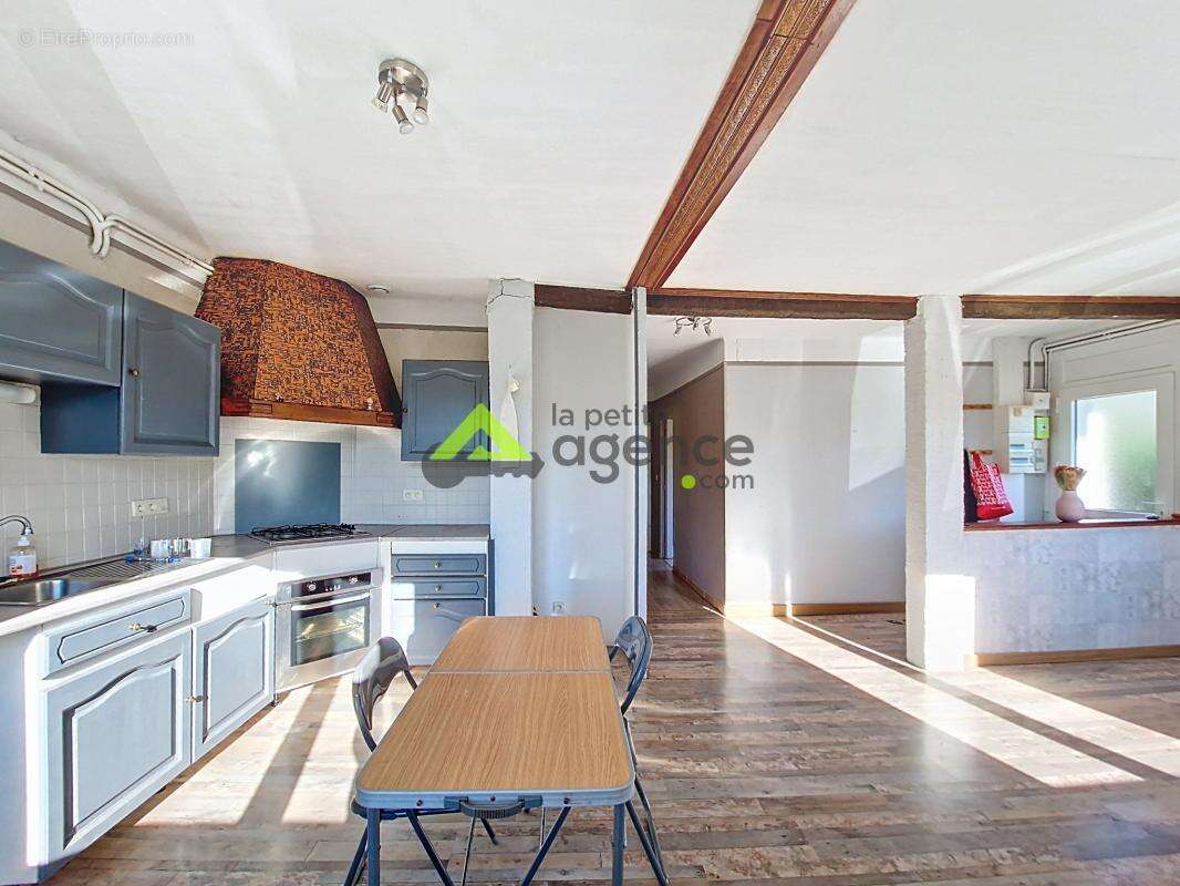 Maison à BOURGANEUF