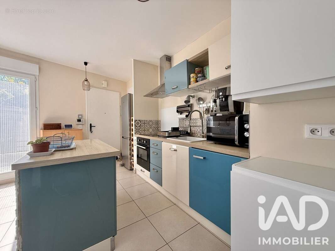 Appartement 64 m² à Villecresnes  - photo 4