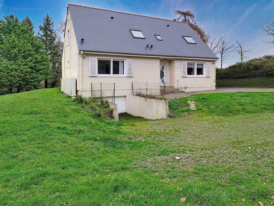 Maison à TRANS-LA-FORET