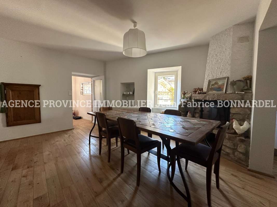 Maison à FELINES-SUR-RIMANDOULE