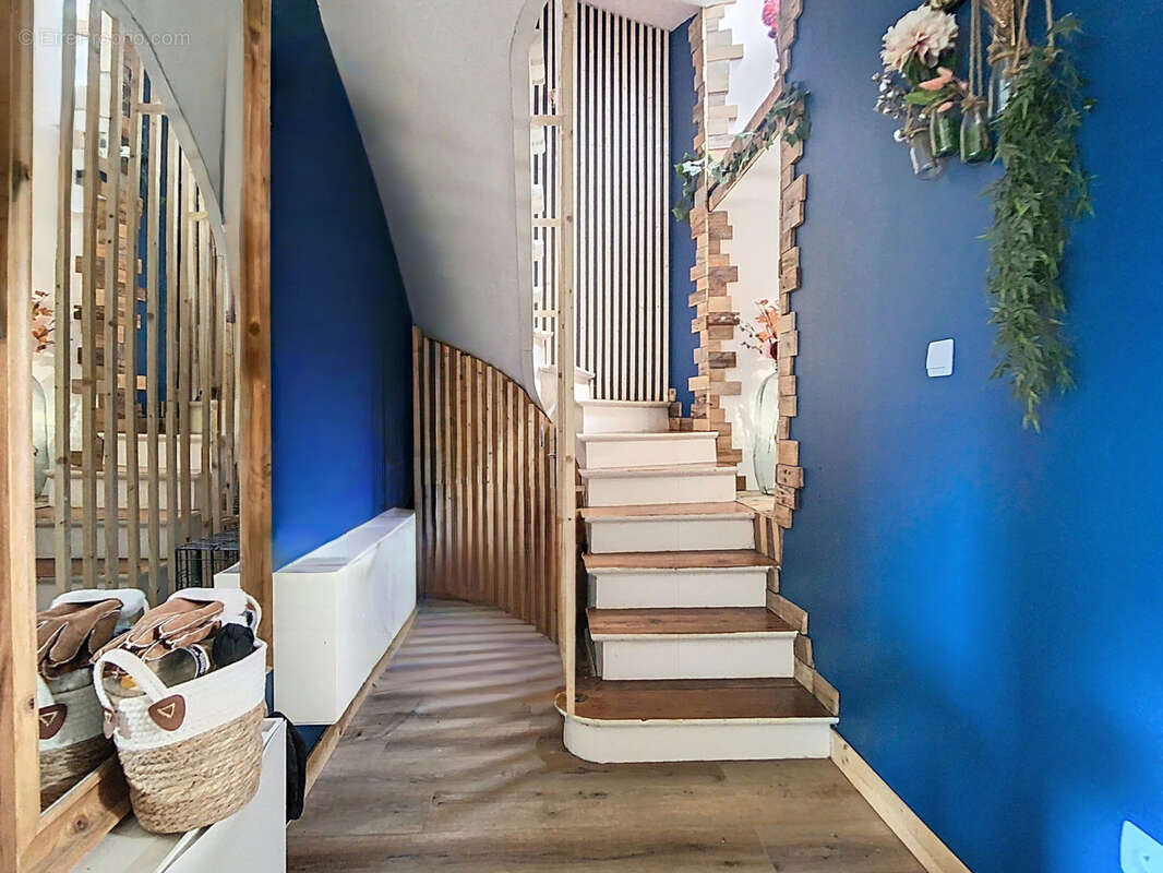 Maison à HOUTTEVILLE