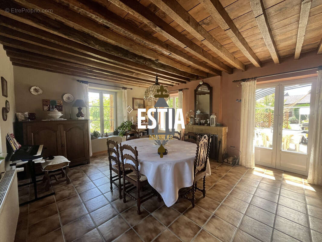 Maison 160 m² à Epiez-Sur-Chiers  - photo 7