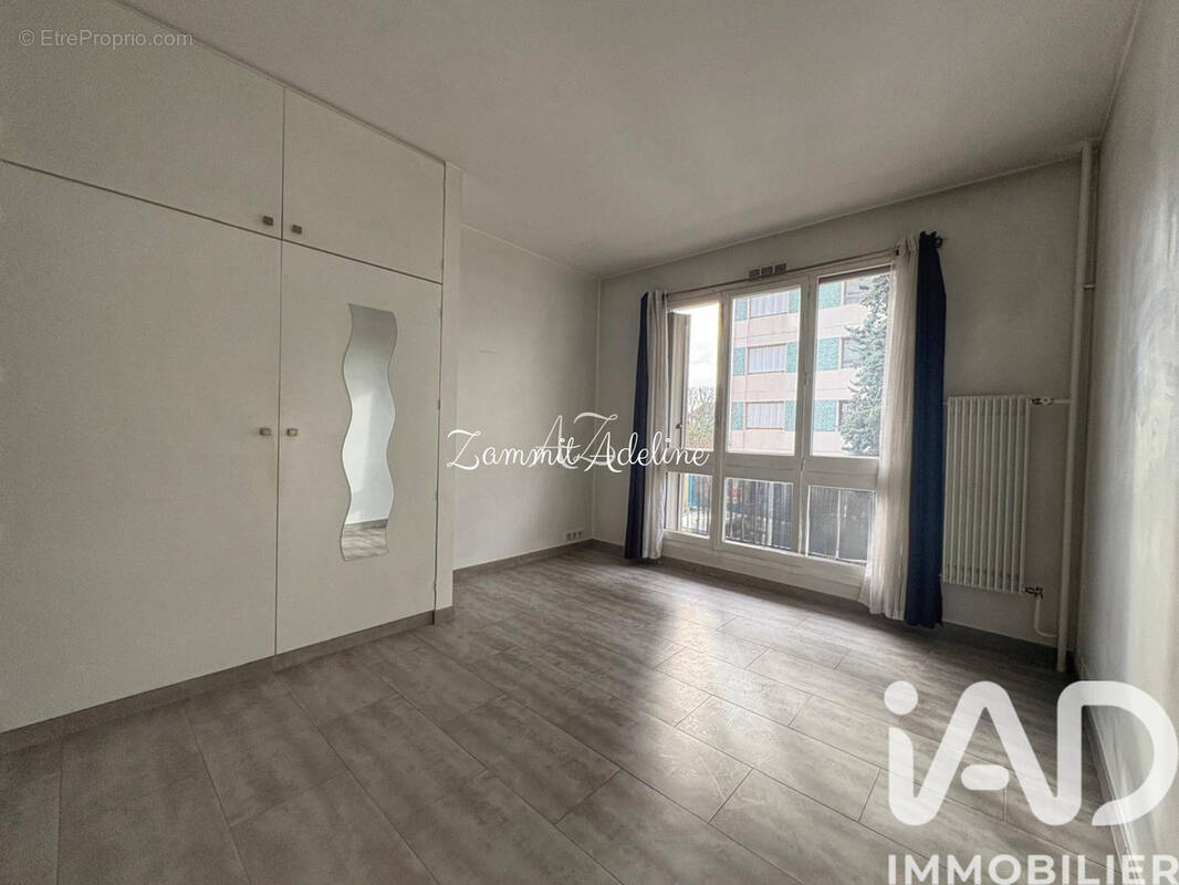 Photo 1 - Appartement à LE BLANC-MESNIL