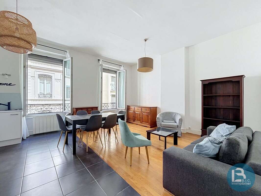 Appartement à LYON-6E