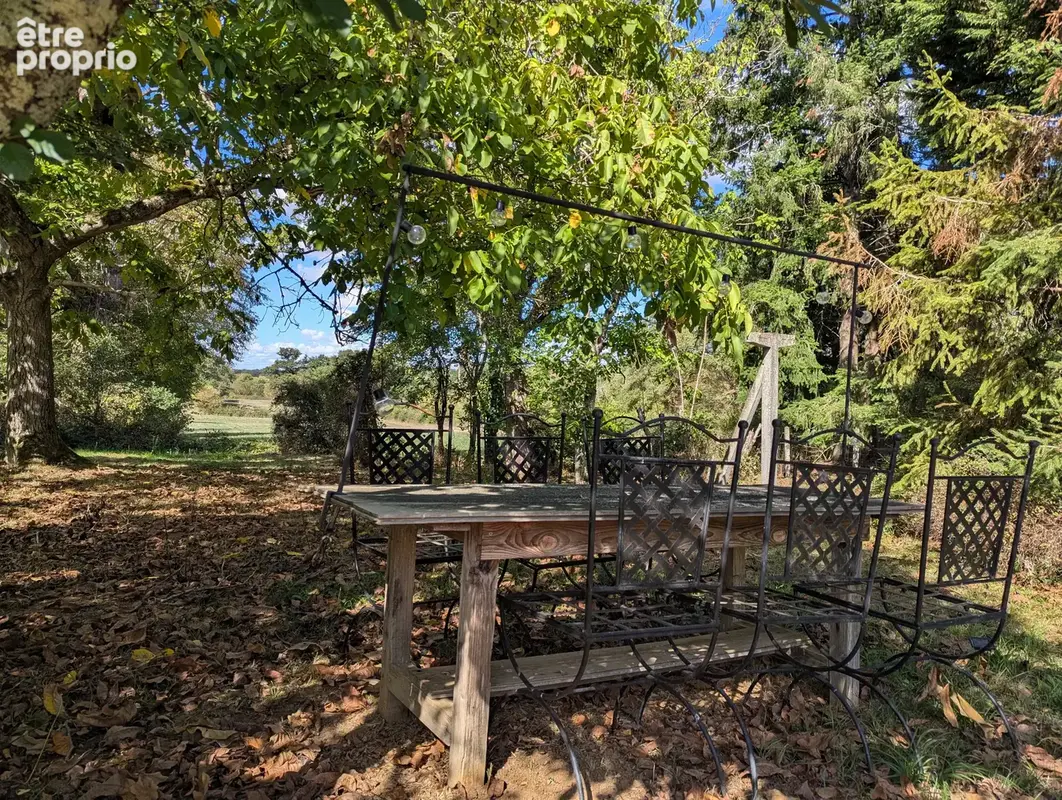 Charmant petit cottage avec beaucoup de caractère et un magnifique jardin - photo 14