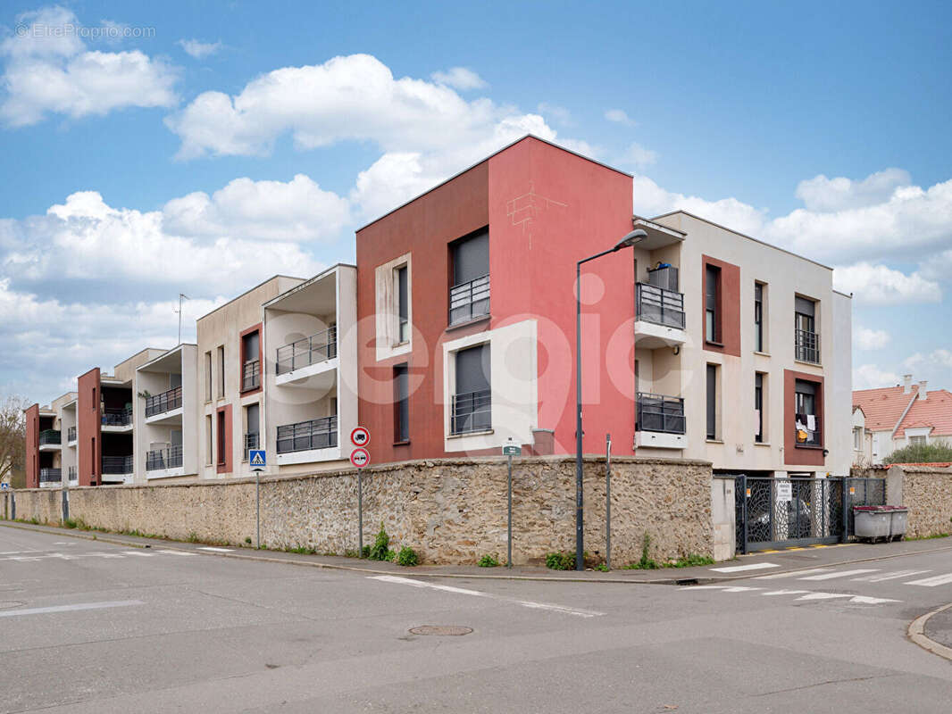 Appartement à RIS-ORANGIS