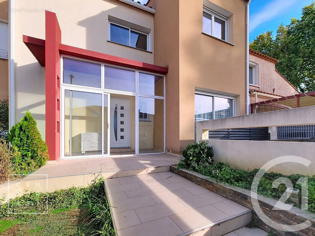 Maison à CORNEILLA-LA-RIVIERE