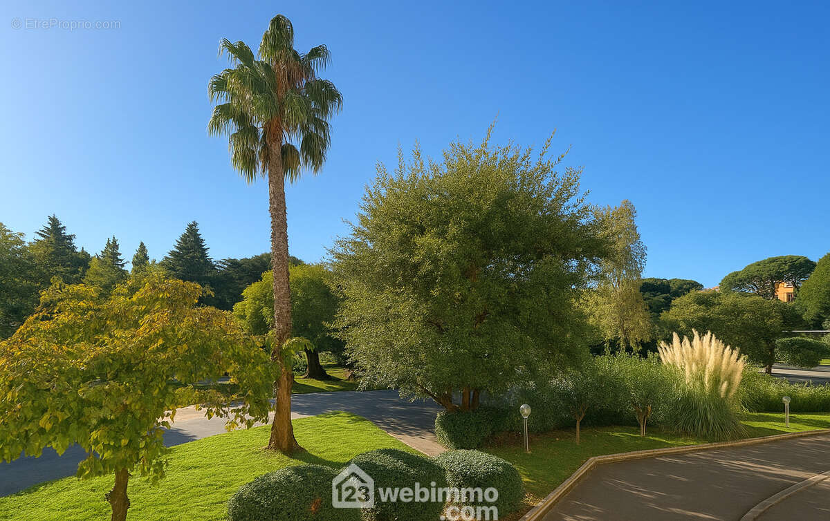 Environnement verdoyant et calme. - Appartement à SAINTE-MAXIME