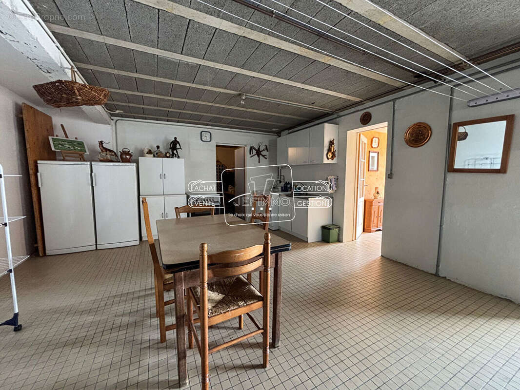 Maison Divatte Sur Loire 5 pièce(s) 128 m2 - photo 8