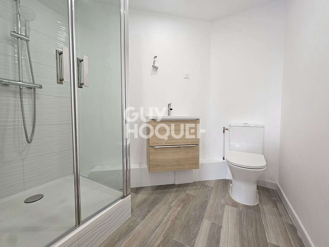 Appartement à GUIGNES