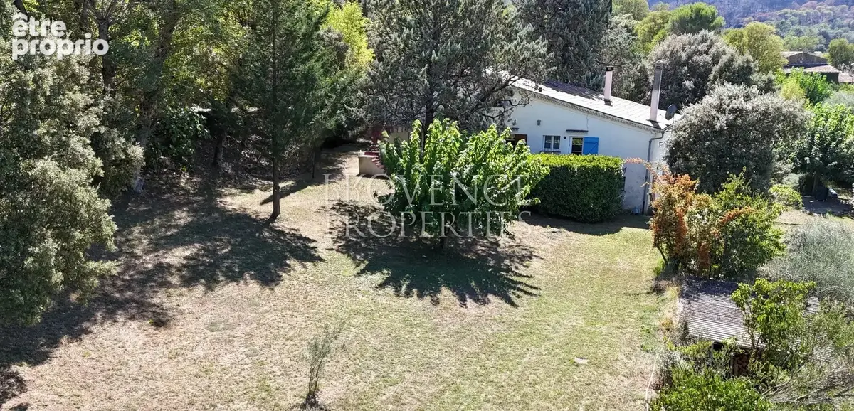 Correns – Charmante maison 3 chambres avec piscine,  en zone UC - photo 3