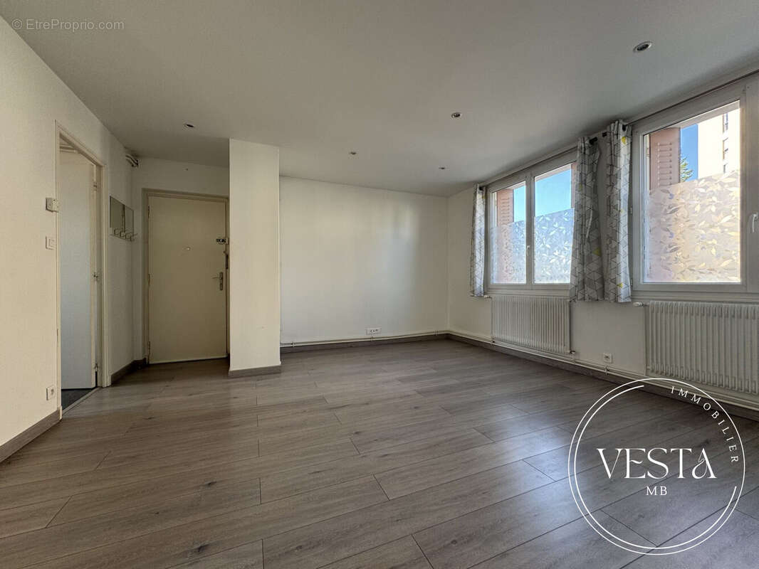 Appartement 54 m² à Dijon  - photo 2