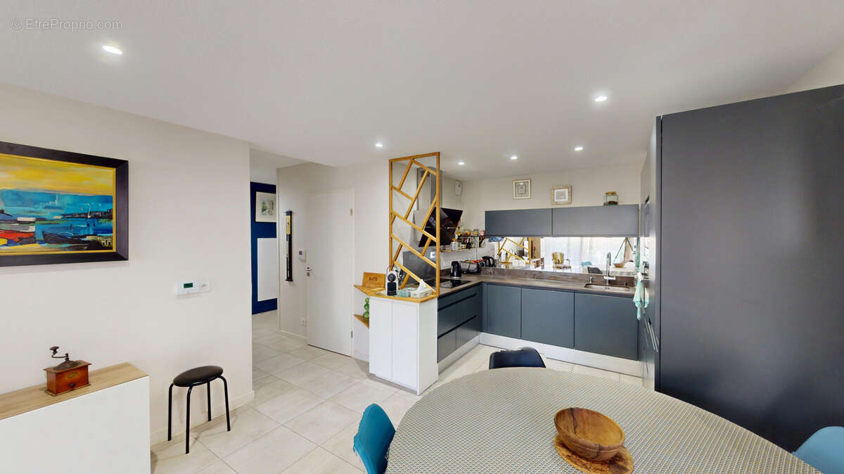 Appartement à BORDEAUX