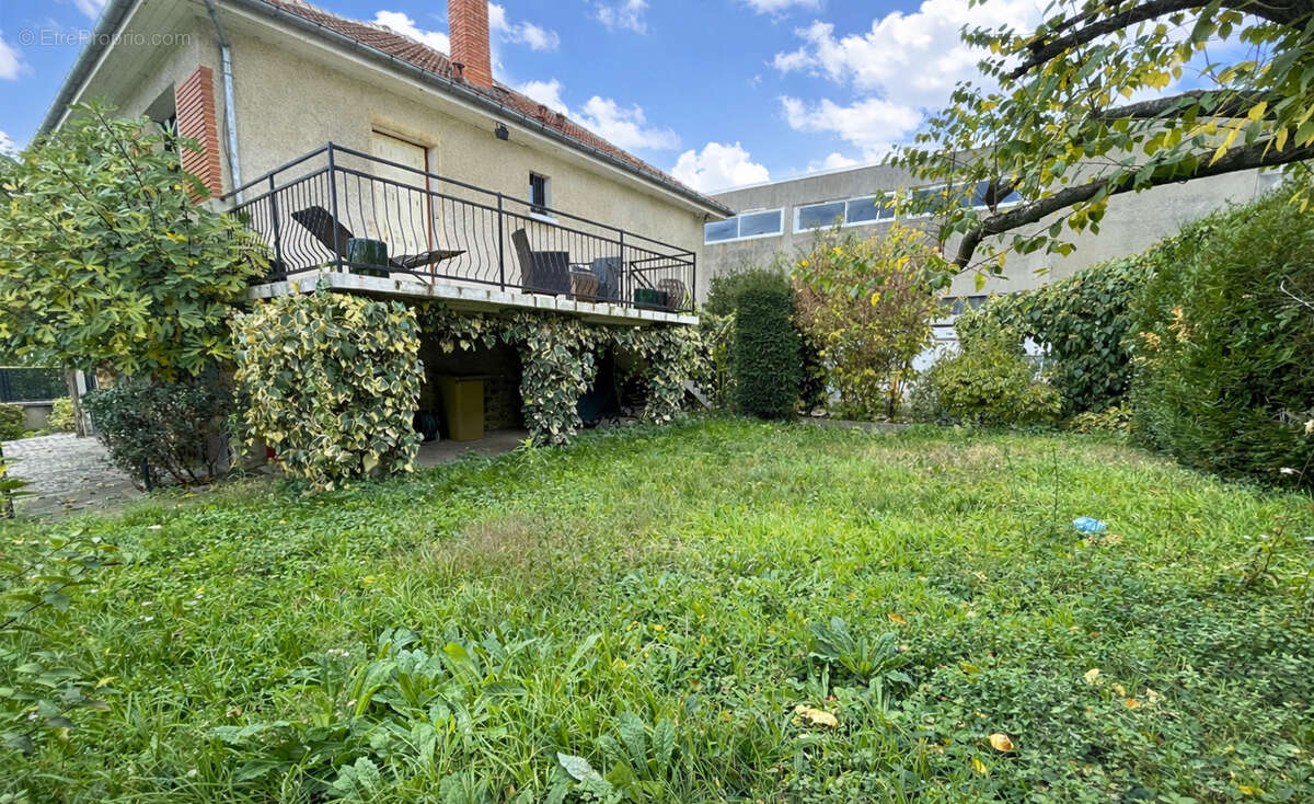 Maison à NEUILLY-PLAISANCE