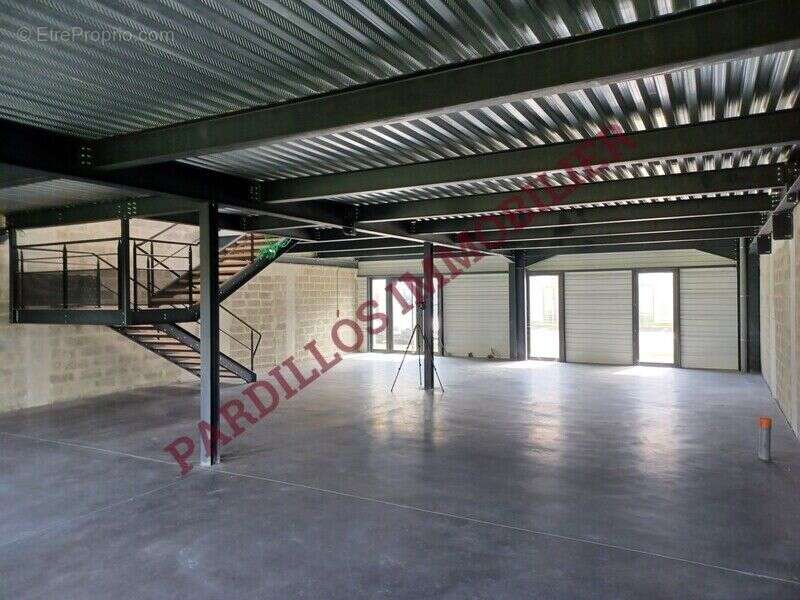 Photo 4 - Commerce à IFS