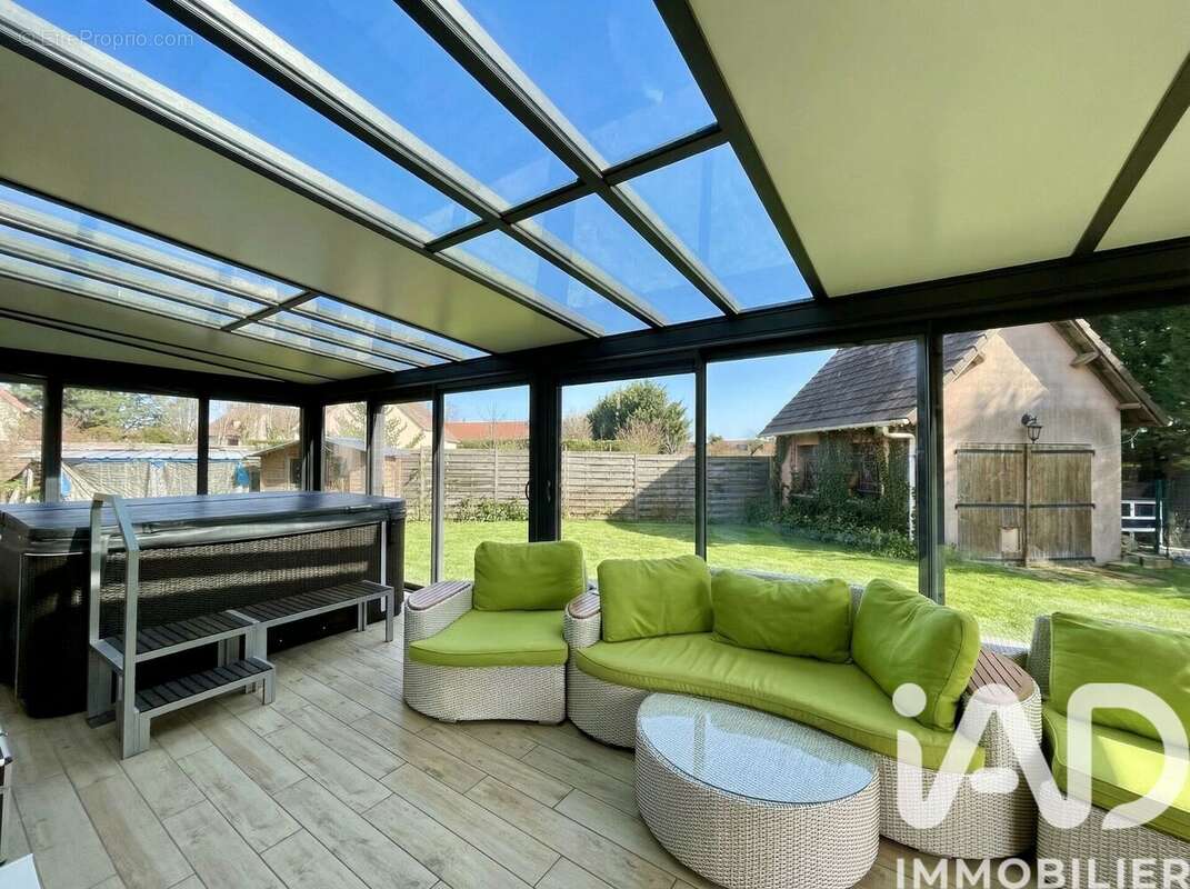 Photo 3 - Maison à HOUDAN