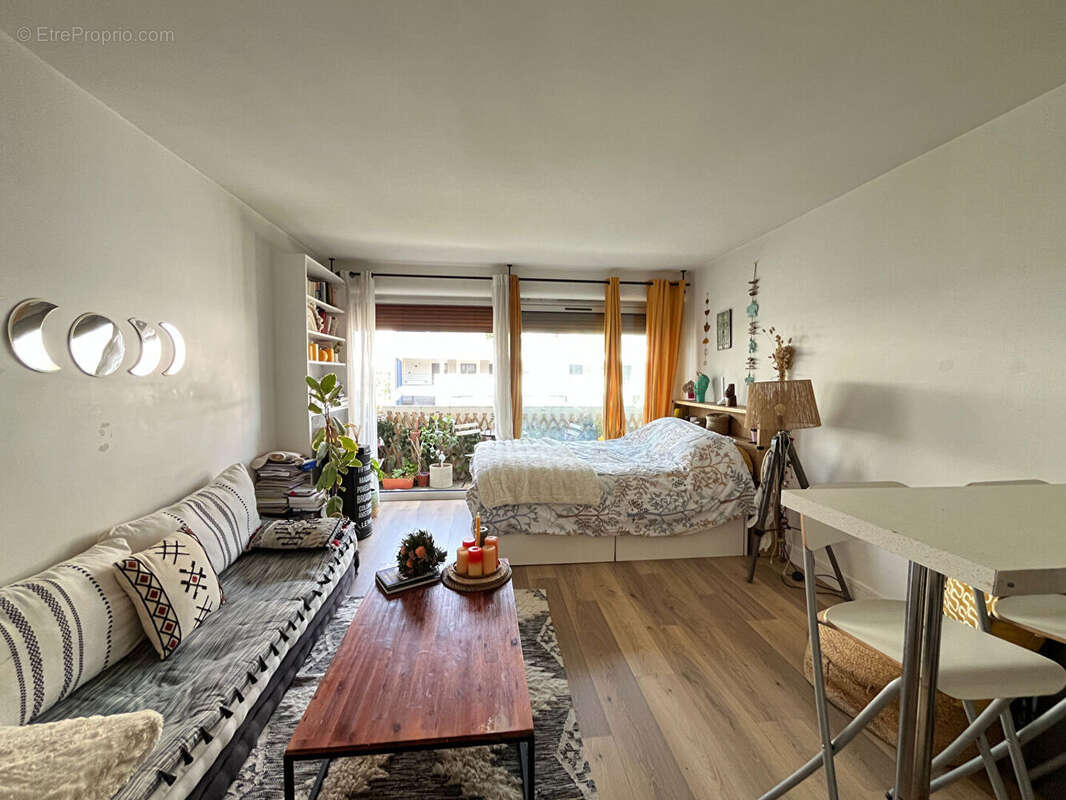 Appartement Saint-Cloud / Studio 28,34 m2 / Les Milons (Tram T2) - Vendu loué - Exclusivité - photo 14