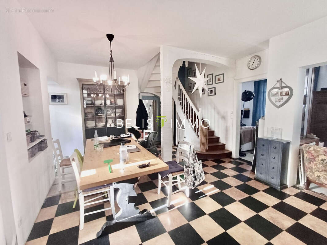 Maison à CHINON