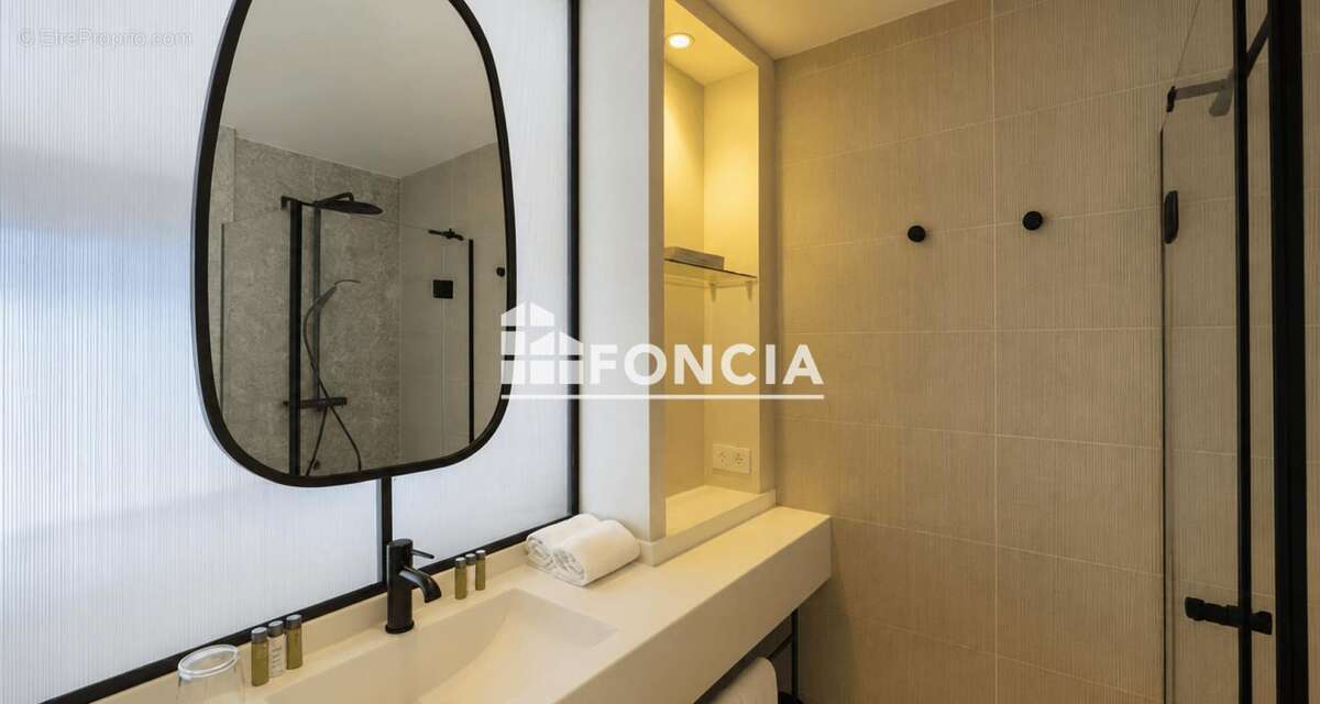 Exclusivité FONCIA, chambre à vendre Hôtel Le Paradou - photo 4