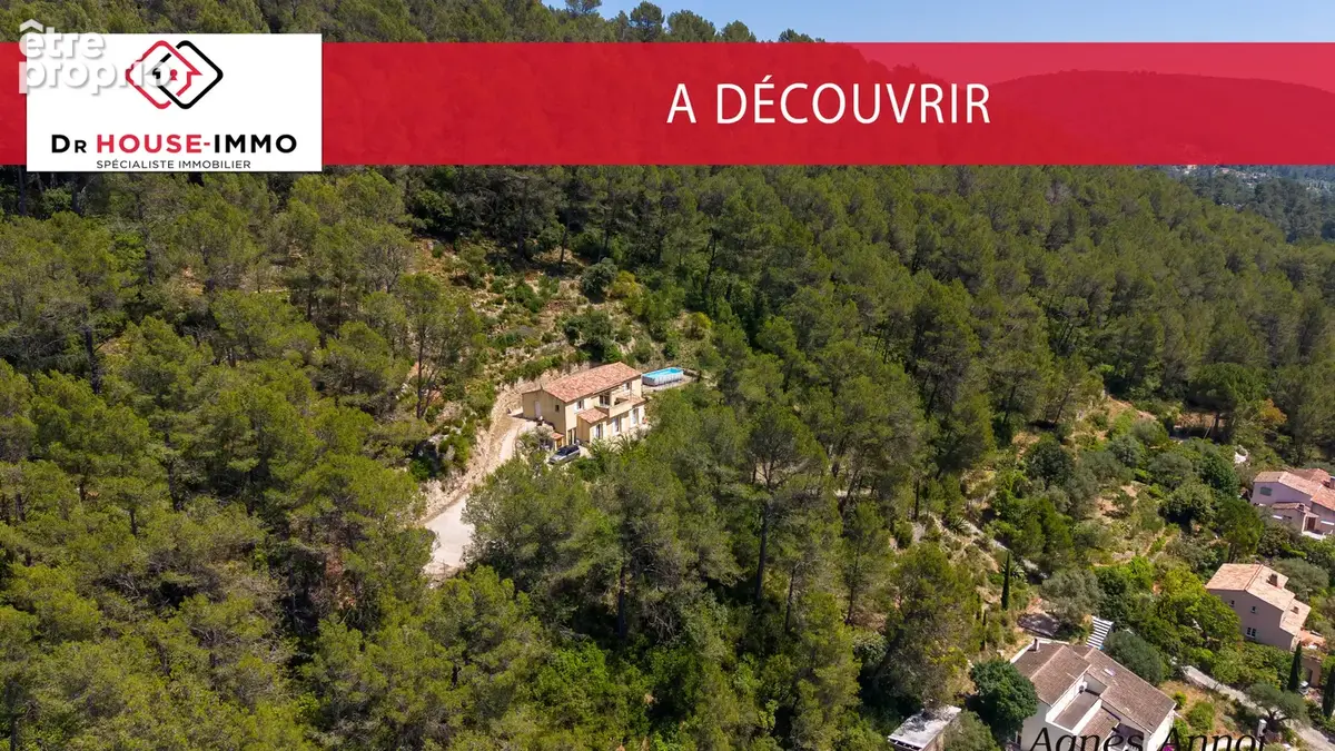 Maison 5 pièces 160 m² à vendre à Belgentier (83210) - photo 73