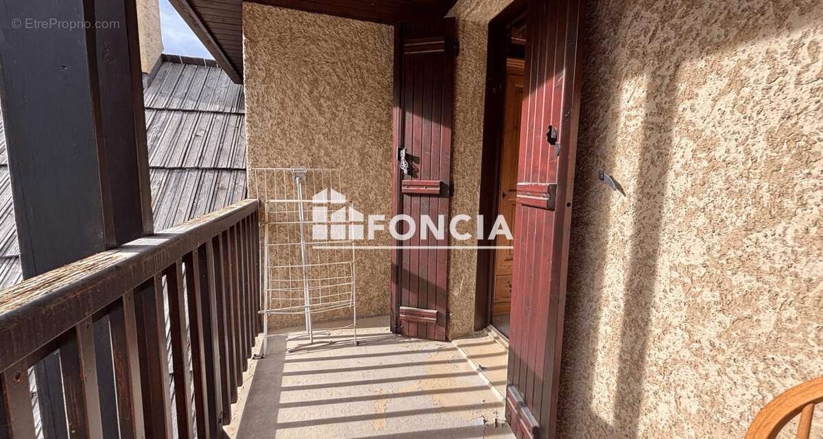 Appartement à LA SALLE-LES-ALPES