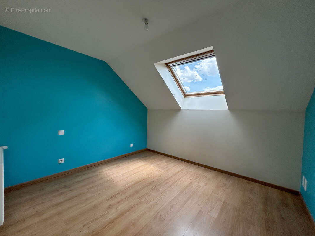Maison à COMMENTRY