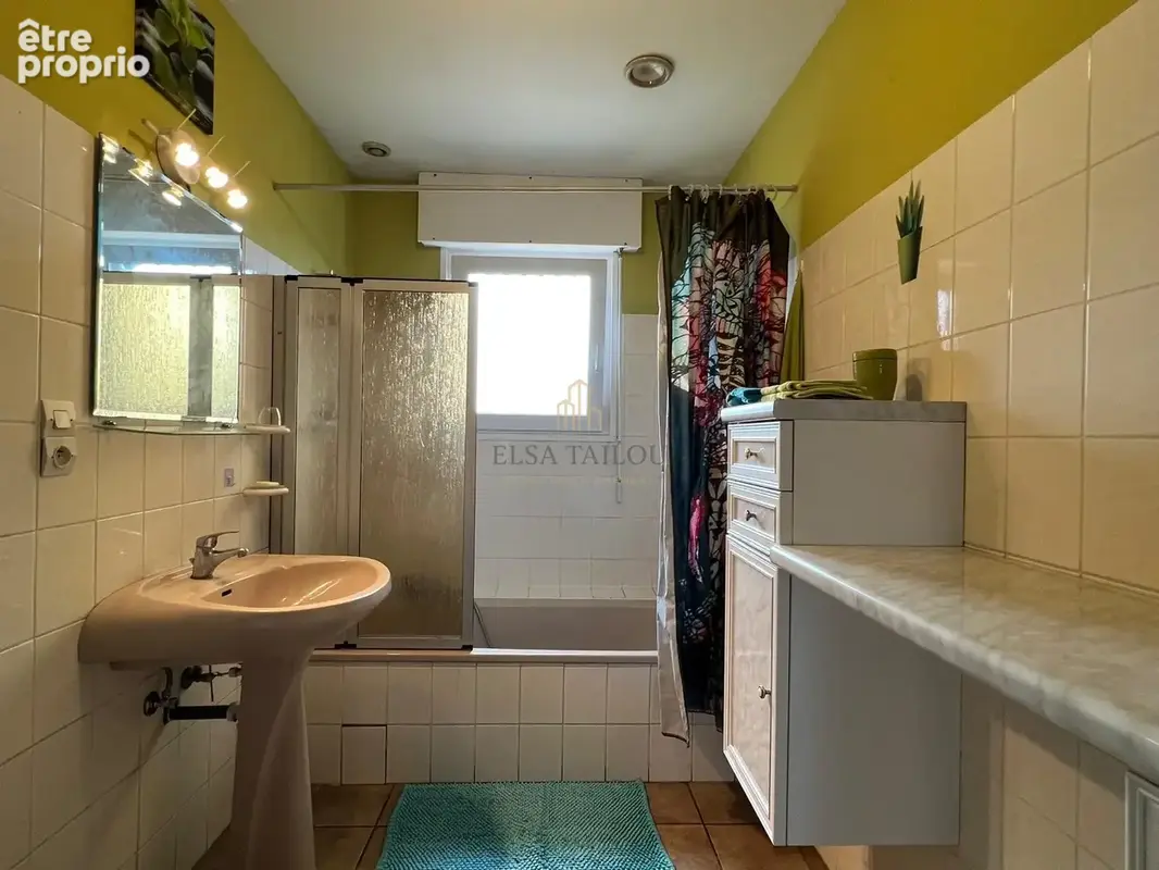 Mondelange   Ensemble immobilier 189 m2   Investisseur / Grande famille   Jardin, terrasse, double garage - photo 4