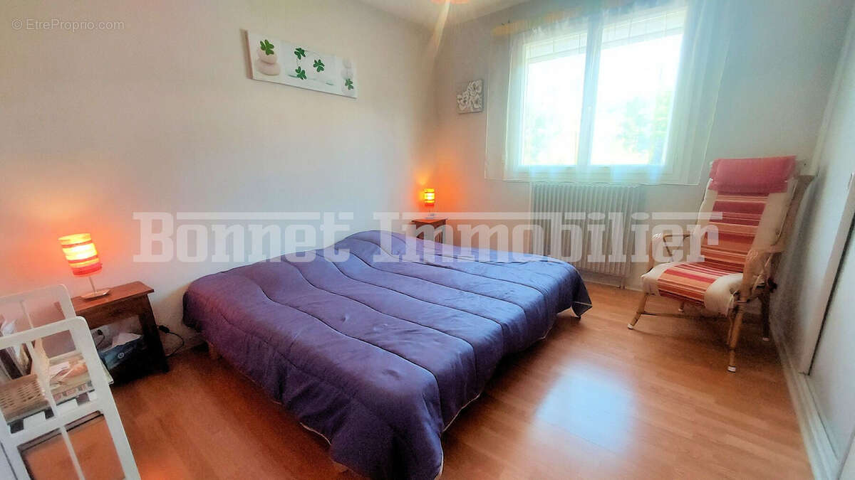 Spacieux appartement T4 avec cave et garage - photo 13