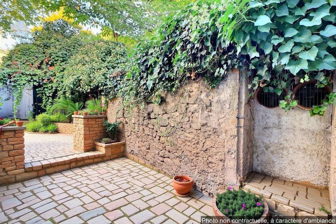 Maison à SAINT-BRES