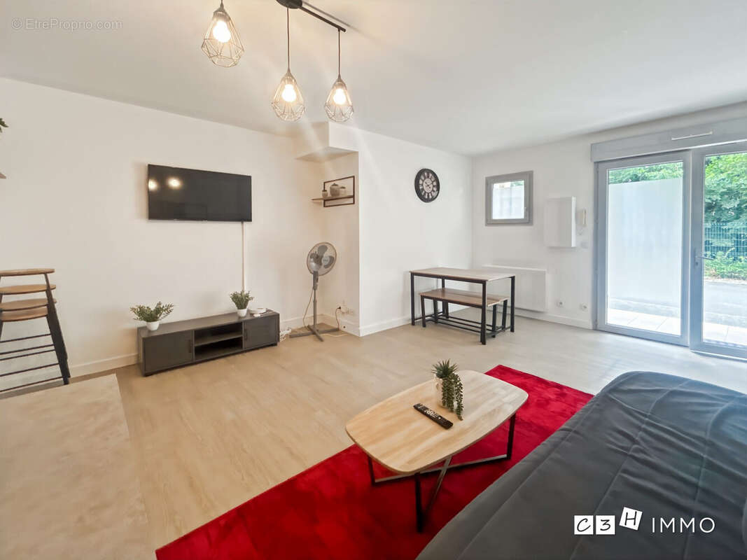 Appartement 45 m² à Lacroix-Falgarde  - photo 2