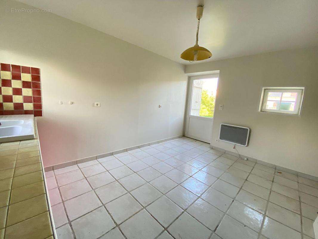 Maison à SAINT-BENIN-D&#039;AZY