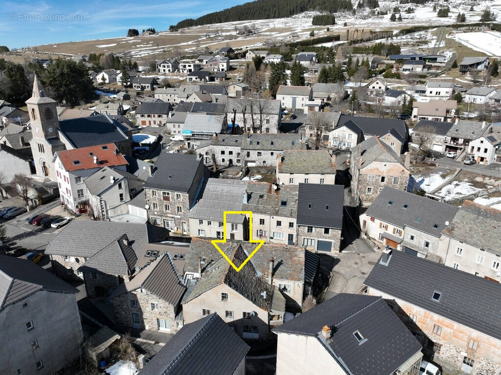 Maison à LES ESTABLES