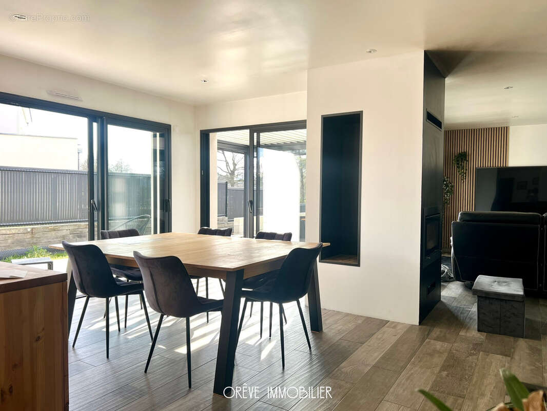 Maison à SAINT-SENOUX