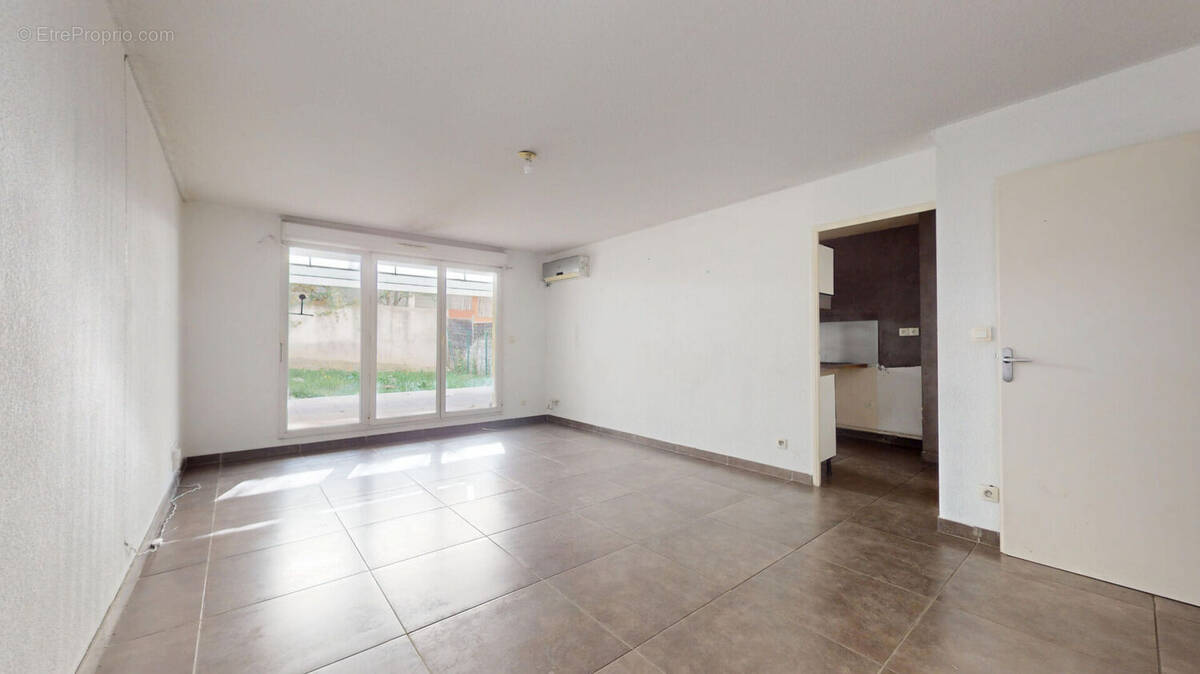 Appartement à MARSEILLE-13E