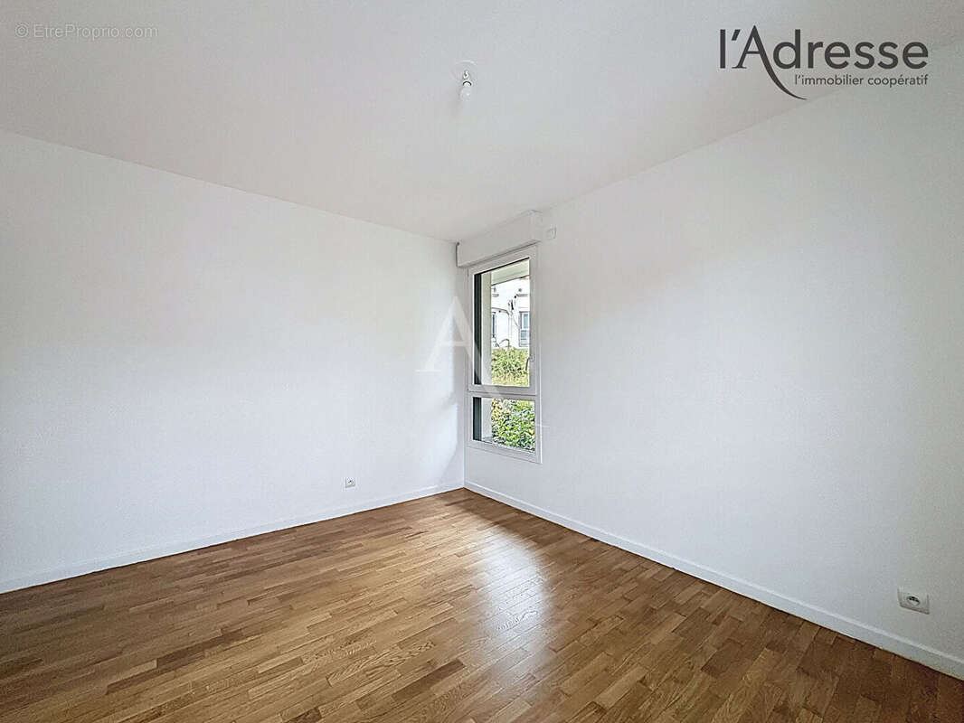 Appartement à SURESNES