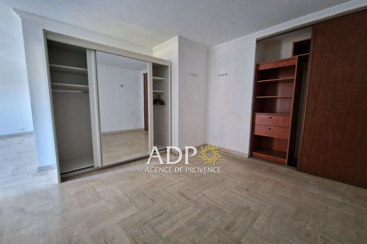 Appartement à MANDELIEU-LA-NAPOULE