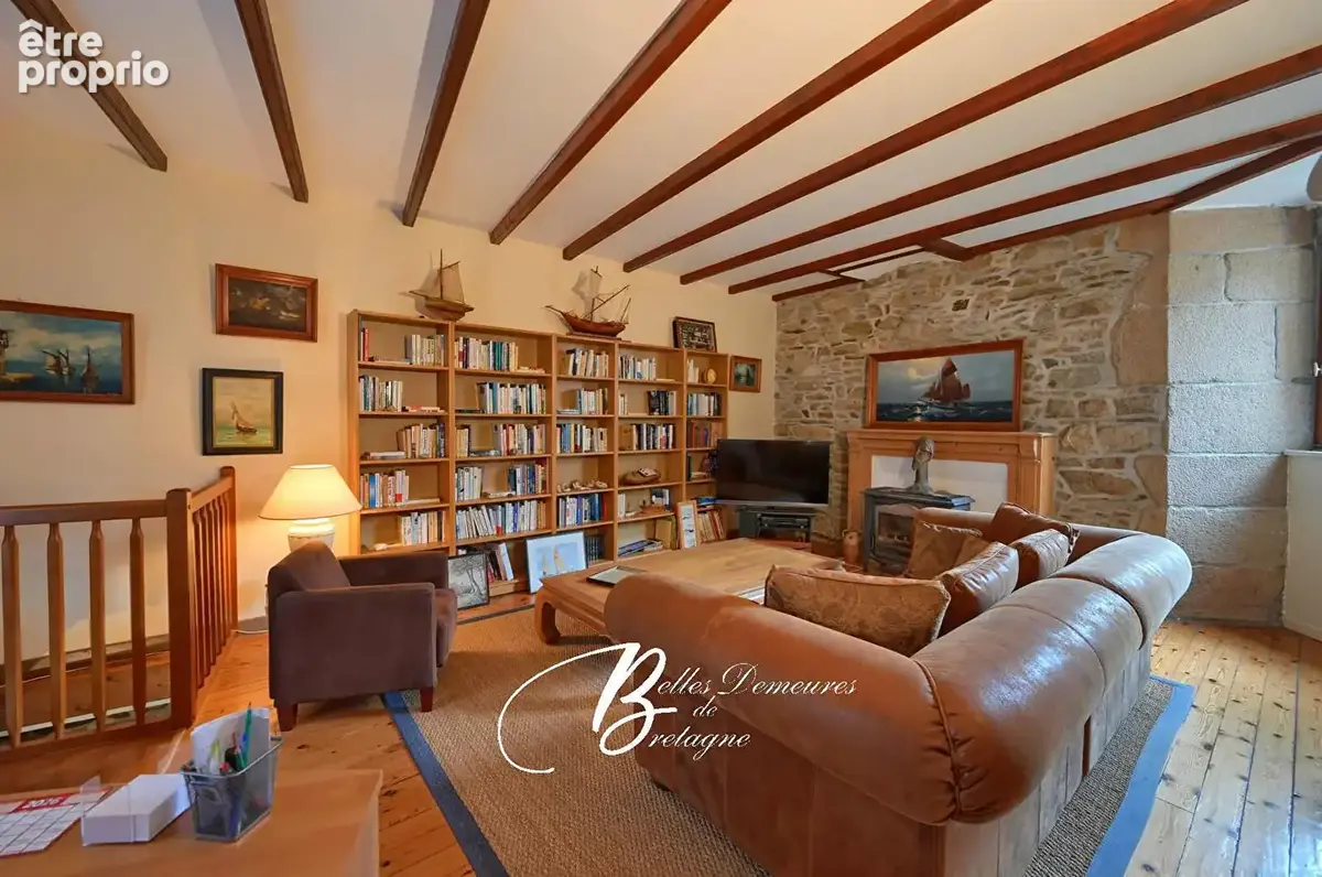 A vendre maison de caractère en pierre centre historique de Tréguier - photo 11