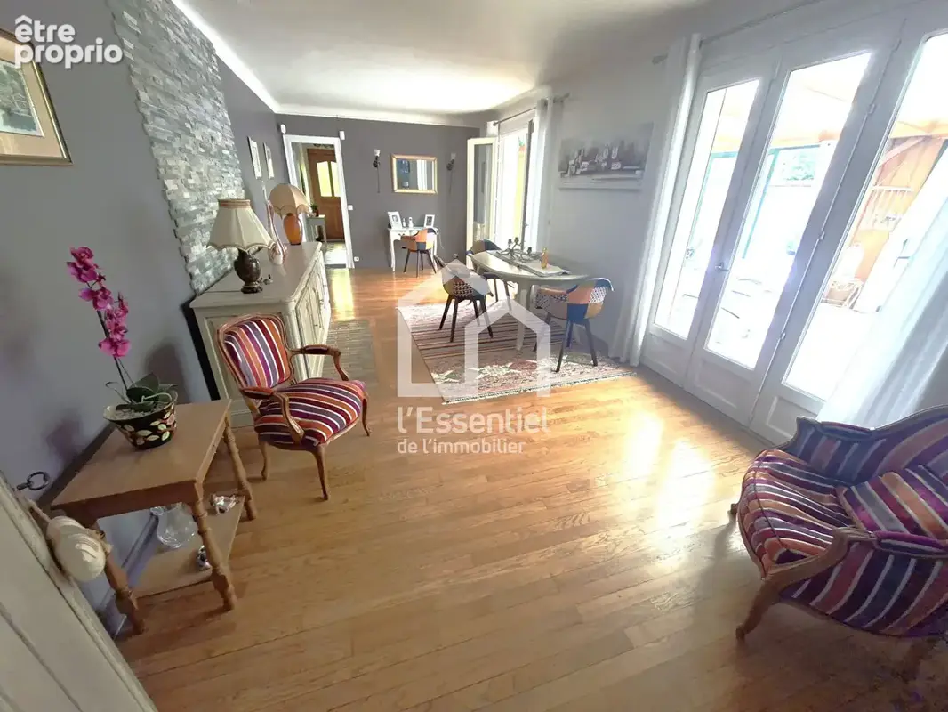 Maison - Triel Sur Seine - 6 pièce(s) 145 m2 - Terrain 685m2 - photo 2