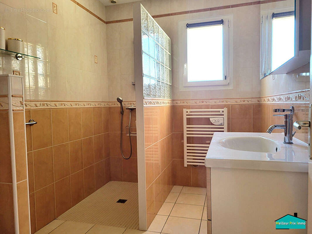 Villeneuve en retz maison 3 chambres - photo 7