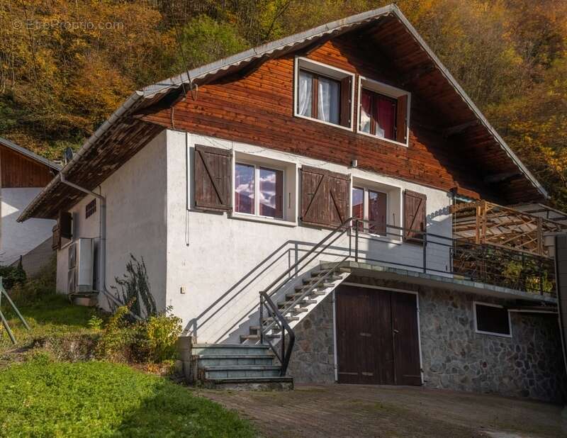 Maison à LA BATHIE