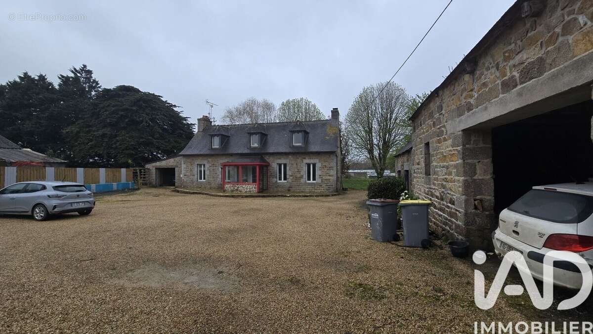 Photo 5 - Maison à CAVAN