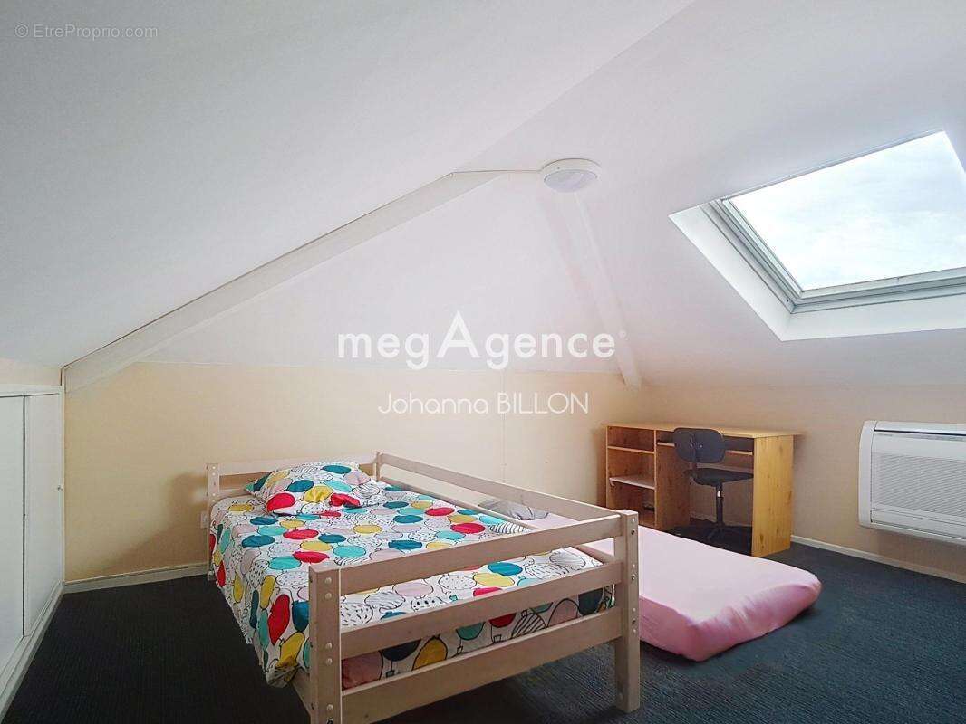Maison familiale de 139 m² au calme, avec vie semi plain-pied et sous-sol !! - photo 12