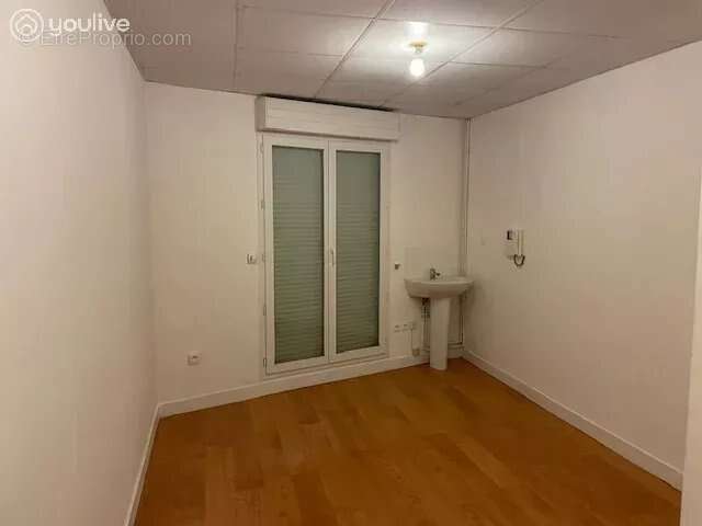 Commerce à WASQUEHAL