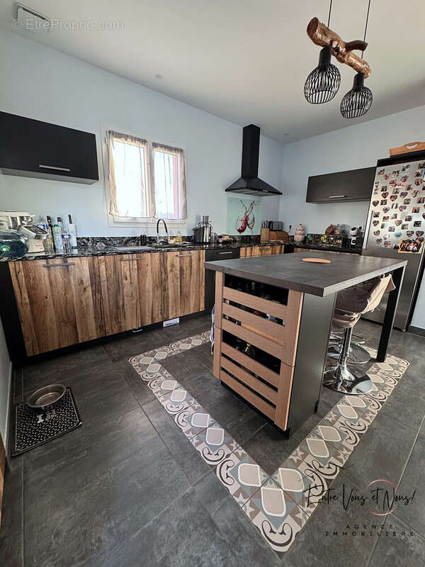 CUISINE - Maison à BAZAS