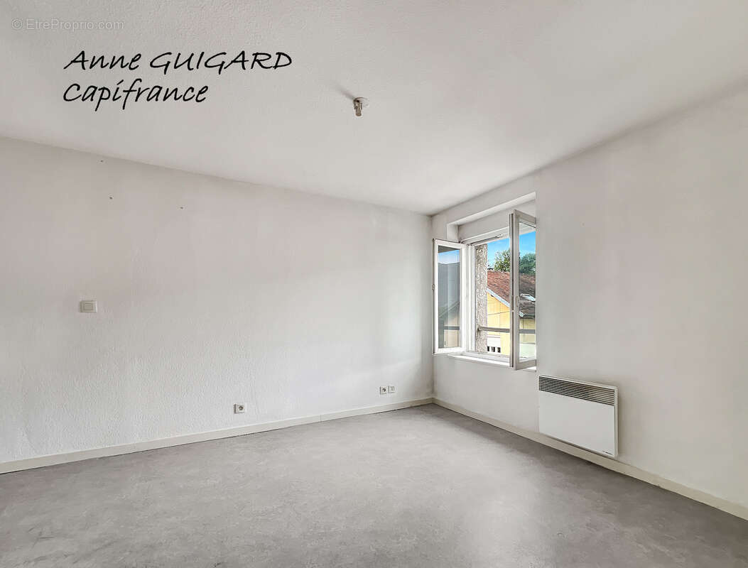 SERRIERES EN CHAUTAGNE (73) - 2 PIECES de 32m² exposé ouest avec parking, petite copropriété - photo 5